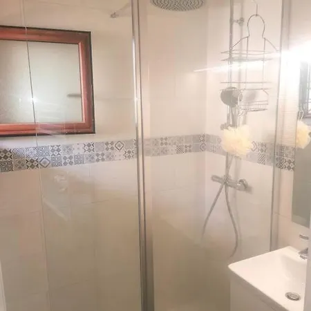 Avec Piscine Proche Appartamento *