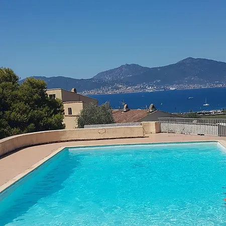 Appartamento Avec Piscine Proche Porticcio (Corsica)