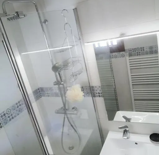 Apartment Avec Piscine Proche